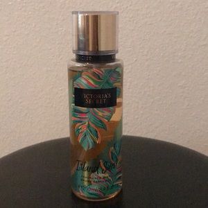Victoria secret island Sun spray